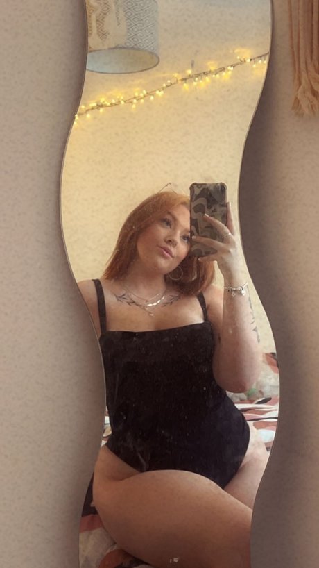 Nacktes geleaktes OnlyFans-Foto von Meg