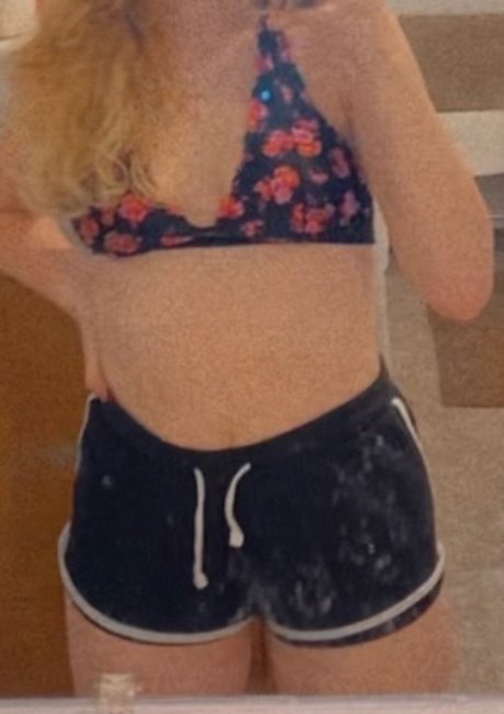 Nacktes geleaktes OnlyFans-Foto von Megan 