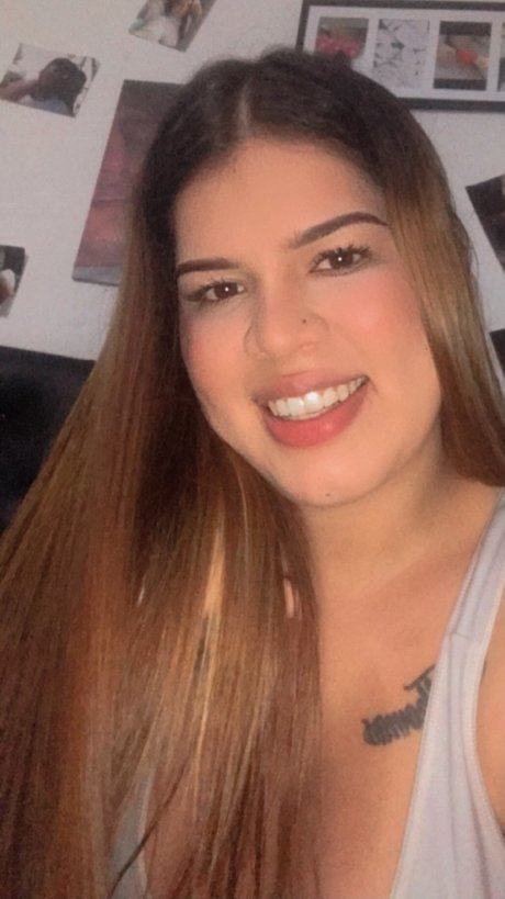 Nacktes geleaktes OnlyFans-Foto von Maria Camila