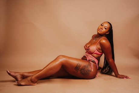 Nacktes geleaktes OnlyFans-Foto von Real Stalli 