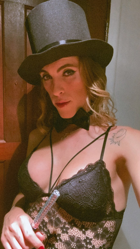 Nacktes geleaktes OnlyFans-Foto von May