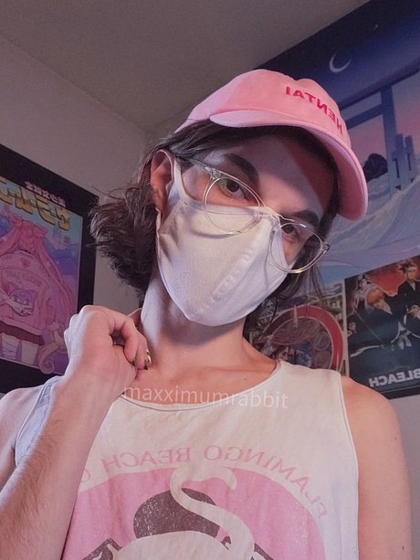 Nacktes geleaktes OnlyFans-Foto von Maxxie Rabbit