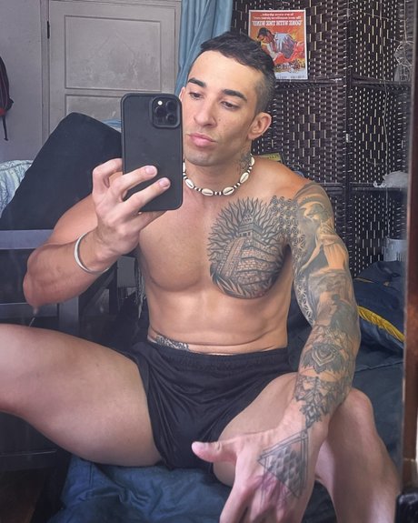Nacktes geleaktes OnlyFans-Foto von Maxi