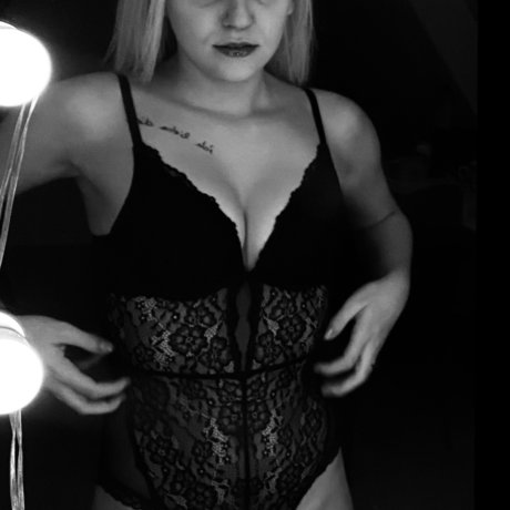Nacktes geleaktes OnlyFans-Foto von Mary 