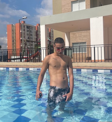 Nacktes geleaktes OnlyFans-Foto von Marvin Wonder