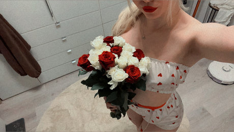 Nacktes geleaktes OnlyFans-Foto von Mischka