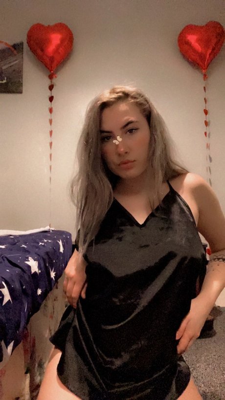 Nacktes geleaktes OnlyFans-Foto von   