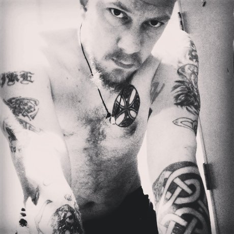 Nacktes geleaktes OnlyFans-Foto von Mike