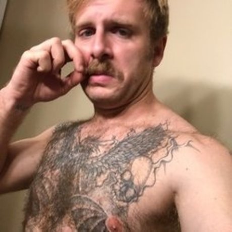 Nacktes geleaktes OnlyFans-Foto von Mike