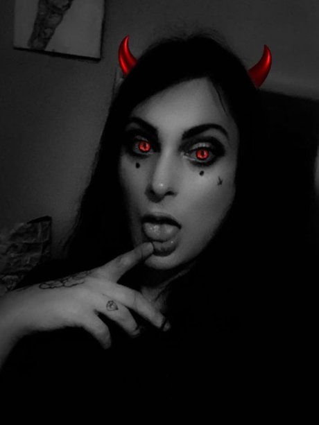 Nacktes geleaktes OnlyFans-Foto von Mia Orr