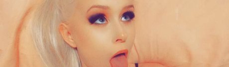 Nacktes geleaktes OnlyFans-Foto von Mellie 