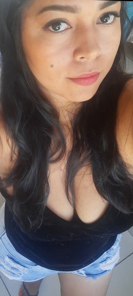 Nacktes geleaktes OnlyFans-Foto von Mercedita
