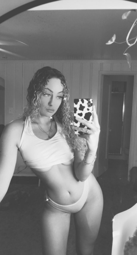 Nacktes geleaktes OnlyFans-Foto von  