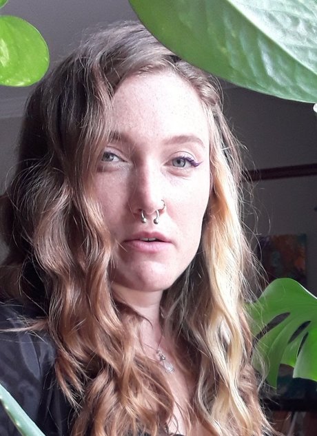 Nacktes geleaktes OnlyFans-Foto von Melted Brie