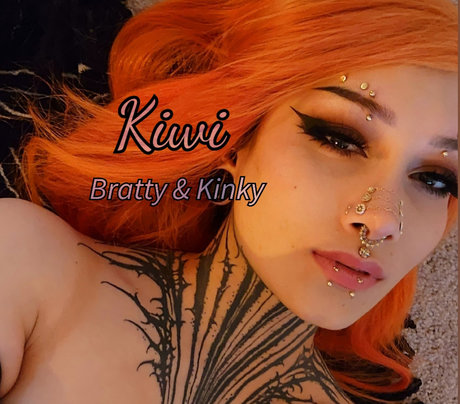 Nacktes geleaktes OnlyFans-Foto von Kiwi 