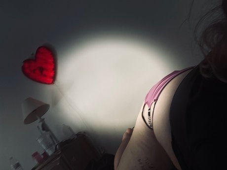 Nacktes geleaktes OnlyFans-Foto von Halie Sanders