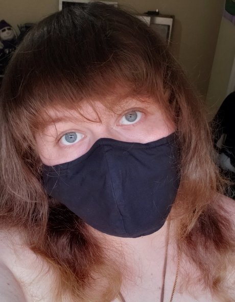 Nacktes geleaktes OnlyFans-Foto von Mom