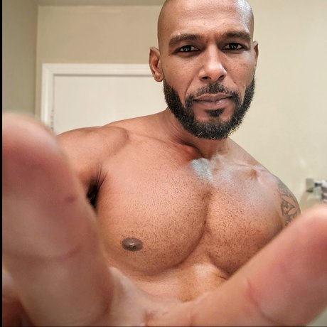 Nacktes geleaktes OnlyFans-Foto von Model Rede