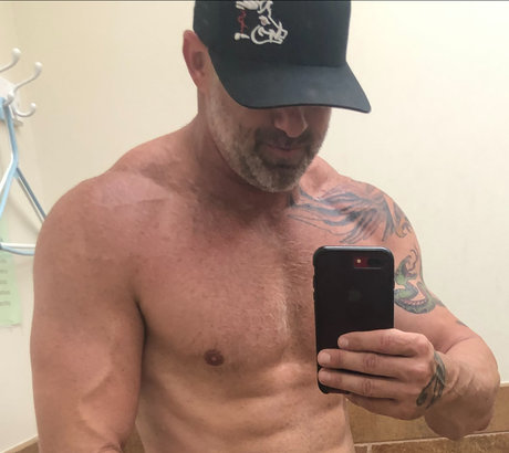 Nacktes geleaktes OnlyFans-Foto von Jake