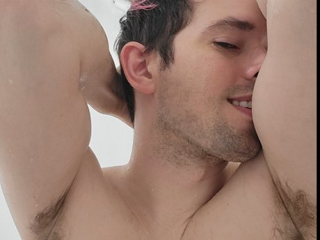 Nacktes geleaktes OnlyFans-Foto von Mmandrew
