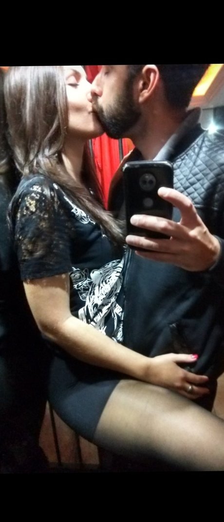 Nacktes geleaktes OnlyFans-Foto von Mister And Lady Hill