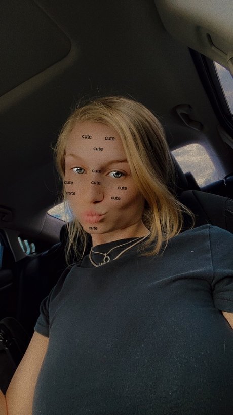 Nacktes geleaktes OnlyFans-Foto von Missy