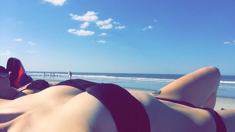 Nacktes geleaktes OnlyFans-Foto von Miss May