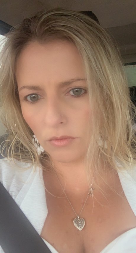 Nacktes geleaktes OnlyFans-Foto von Miss Maine