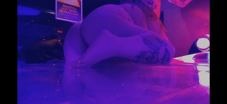 Nacktes geleaktes OnlyFans-Foto von Miss Bbw