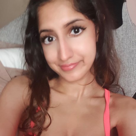 Nacktes geleaktes OnlyFans-Foto von Jasmine