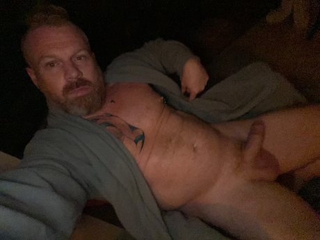 Nacktes geleaktes OnlyFans-Foto von Adam Long