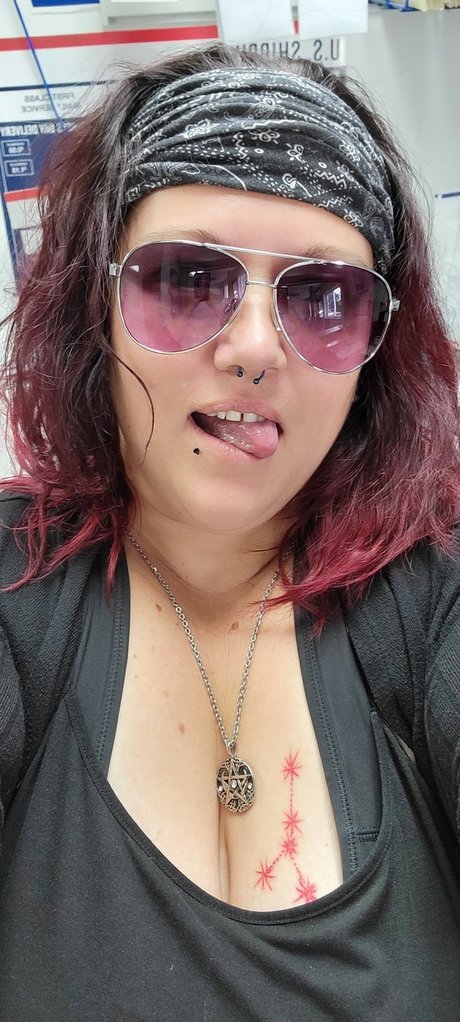 Nacktes geleaktes OnlyFans-Foto von Luna Murphy
