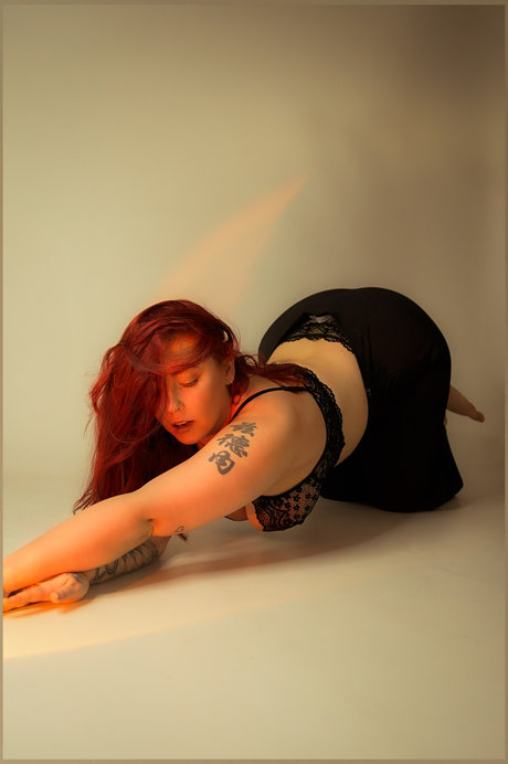 Nacktes geleaktes OnlyFans-Foto von Munzarka