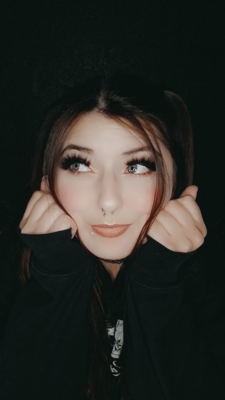 Nacktes geleaktes OnlyFans-Foto von Ashley Kay