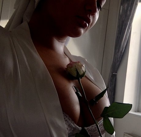 Nacktes geleaktes OnlyFans-Foto von Mulan