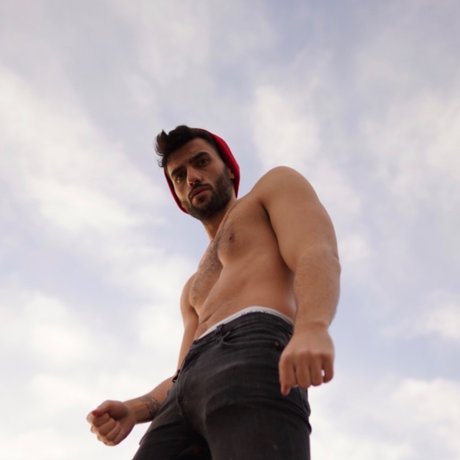 Nacktes geleaktes OnlyFans-Foto von Muh