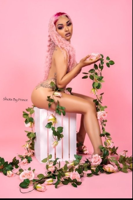 Nacktes geleaktes OnlyFans-Foto von Molly 