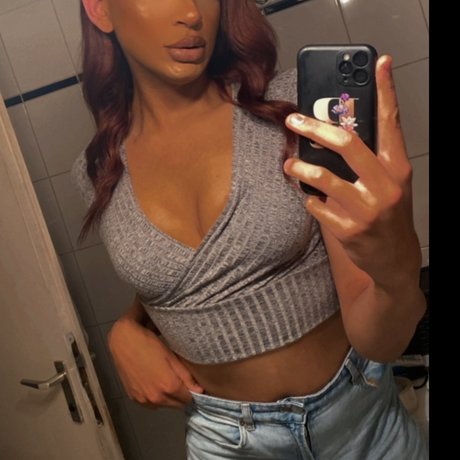 Nacktes geleaktes OnlyFans-Foto von Mrs Montgomery