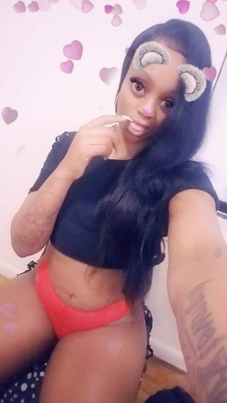 Nacktes geleaktes OnlyFans-Foto von Darkskin King