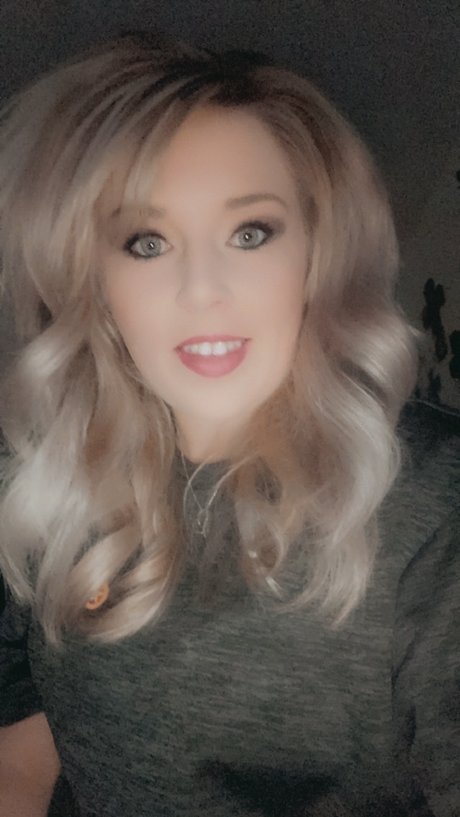 Nacktes geleaktes OnlyFans-Foto von Morgan Burris