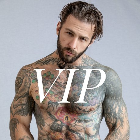  Nick Hawk  Vip