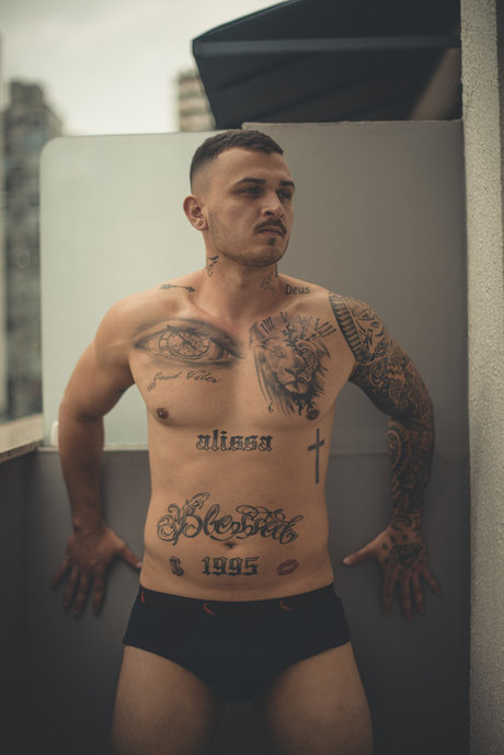 Nacktes geleaktes OnlyFans-Foto von Netinho