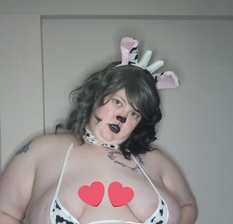 Nacktes geleaktes OnlyFans-Foto von  Hairy Bbw Nerd 