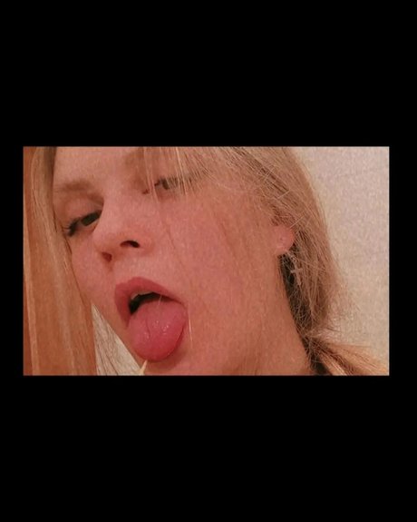 Nacktes geleaktes OnlyFans-Foto von Nekina
