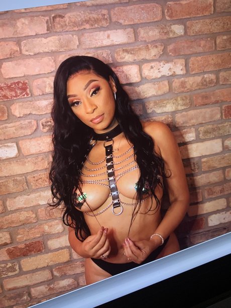 Nacktes geleaktes OnlyFans-Foto von So Unique Uncensored