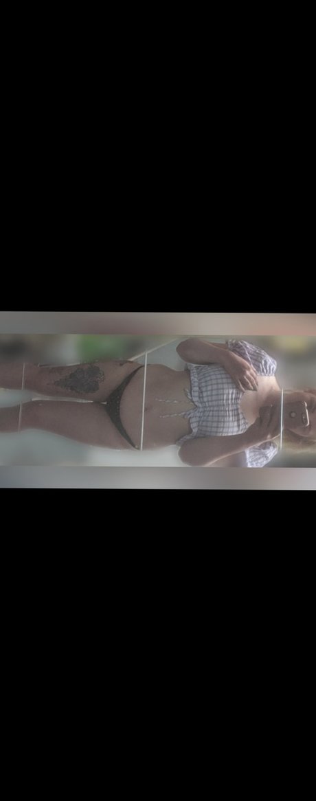 Nacktes geleaktes OnlyFans-Foto von Megg