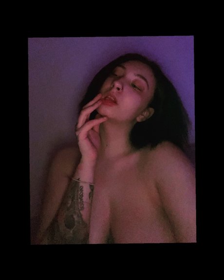 Nacktes geleaktes OnlyFans-Foto von Daddys Lil Monster