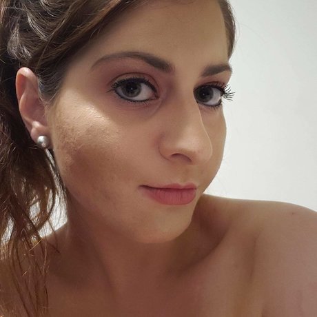 Nacktes geleaktes OnlyFans-Foto von Natasha Daniella