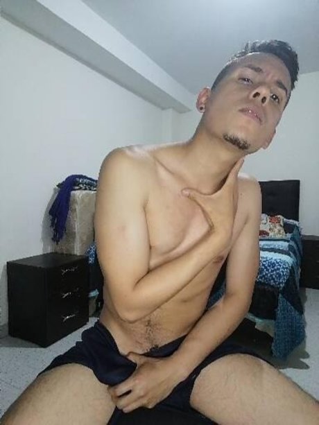 Naniruiz23