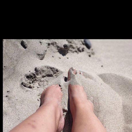 Nacktes geleaktes OnlyFans-Foto von Beatrice